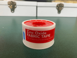 <b>Zinc Oxide Tape 2.5cm x 5m</b>